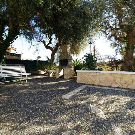 Villa Vincenzo Avola Bagian luar foto